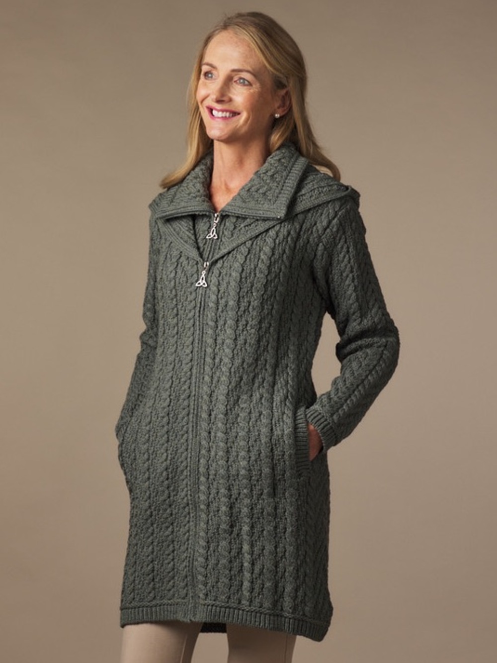 Aran Sweater Market Women’s Merino Wool Hooded Double Zip Coat in Green Army XL